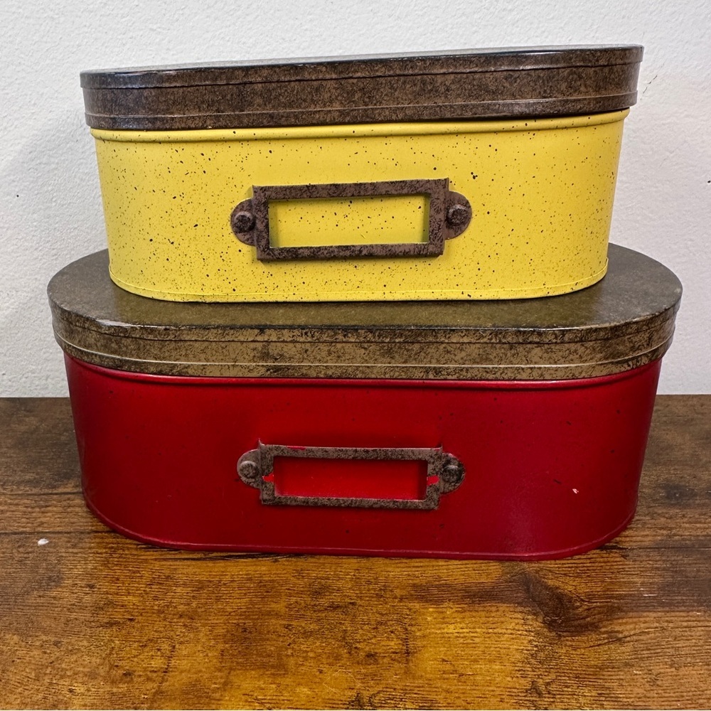 2 Vintage Country Primitve Tender Heart Treasures Tin Nesting Covered
Boxes